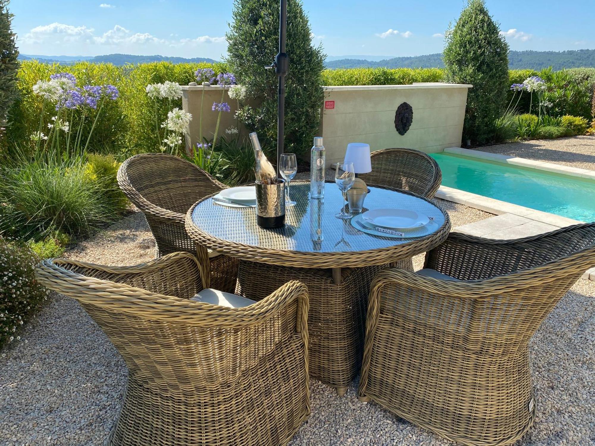 Вилла Le Mazet D'Emilia Avec Jardin Et Piscine Prives Кюкюрон Экстерьер фото